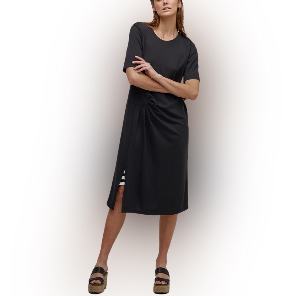 Women’s UCHUU Straight Semi Fitted black Dress size‎ 12 / Large